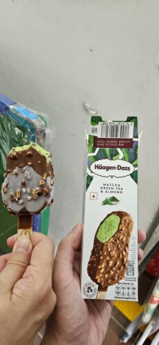 Nhấp để xem toàn màn hình Kem Haagen-Dazs 80ml Combo 4 Vị photo review