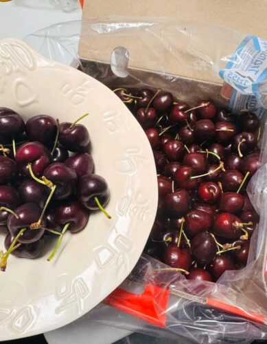 Nhấp để xem toàn màn hình Cherry đỏ Mỹ (Size 9.5-10 / 26-28mm) 1KG photo review