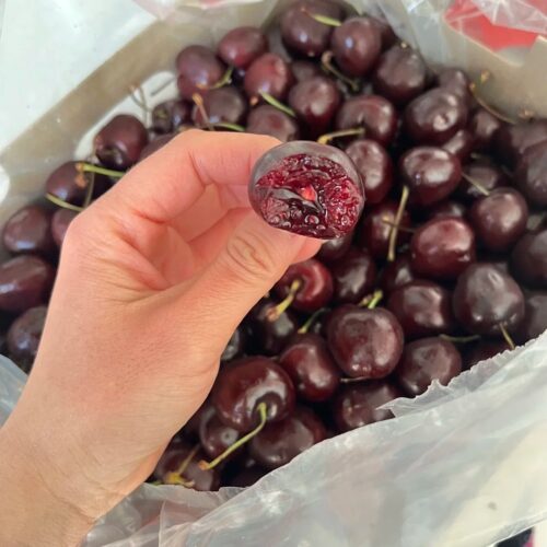 Nhấp để xem toàn màn hình Cherry đỏ Mỹ (Size 9.5-10 / 26-28mm) 1KG photo review