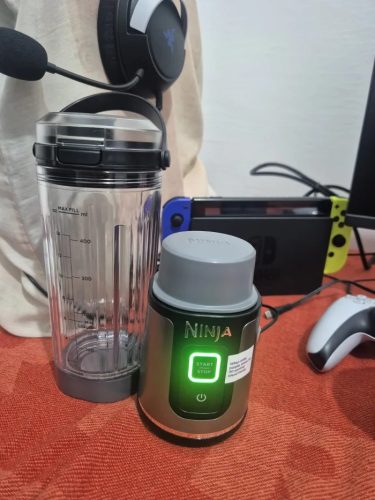 Nhấp để xem toàn màn hình MÁY XAY MINI NINJA BLAST MAX PORTABLE BLENDER - PIN SẠC photo review
