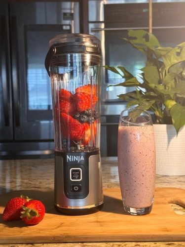 Nhấp để xem toàn màn hình MÁY XAY MINI NINJA BLAST MAX PORTABLE BLENDER - PIN SẠC photo review