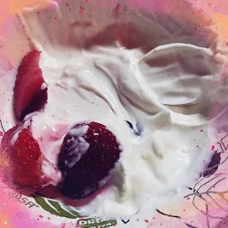 Sữa Chua Hy Lạp Chobani 160g photo review