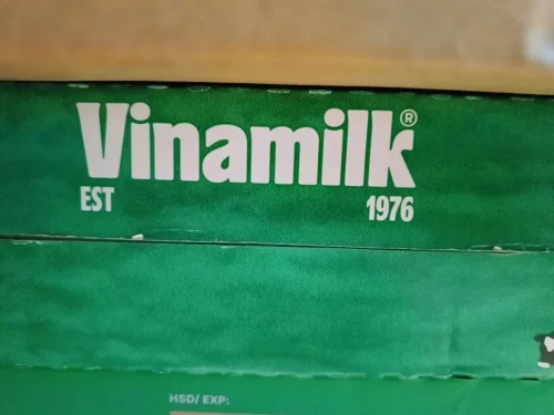 Nhấp để xem toàn màn hình Thùng 48 hộp Sữa Tươi Tiệt Trùng Vinamilk Green Farm có đường 110ml photo review